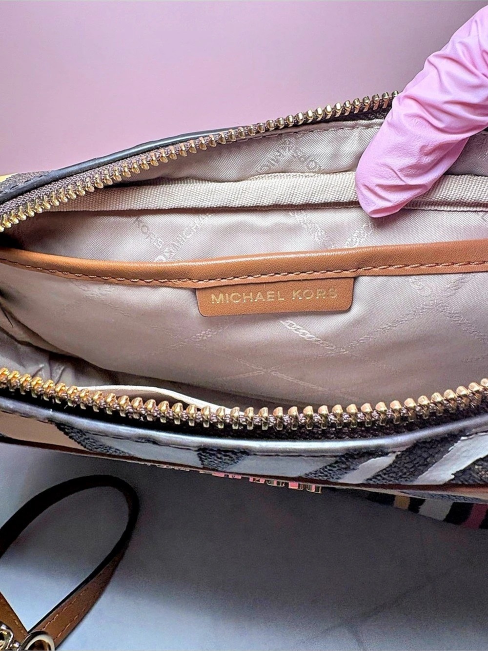 🦓 Michael Kors Multicolor Zebra Print Crossbody Bag - Picture 8 of 14